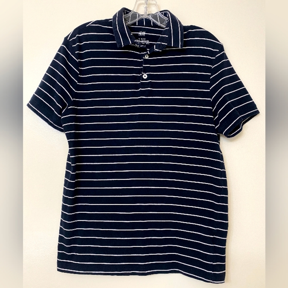H&M Men's Dark Blue and White Polo Shirt